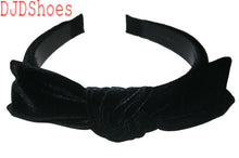 Cargar imagen en el visor de la galería, Black Velvet Hair Bands (Various Styles)