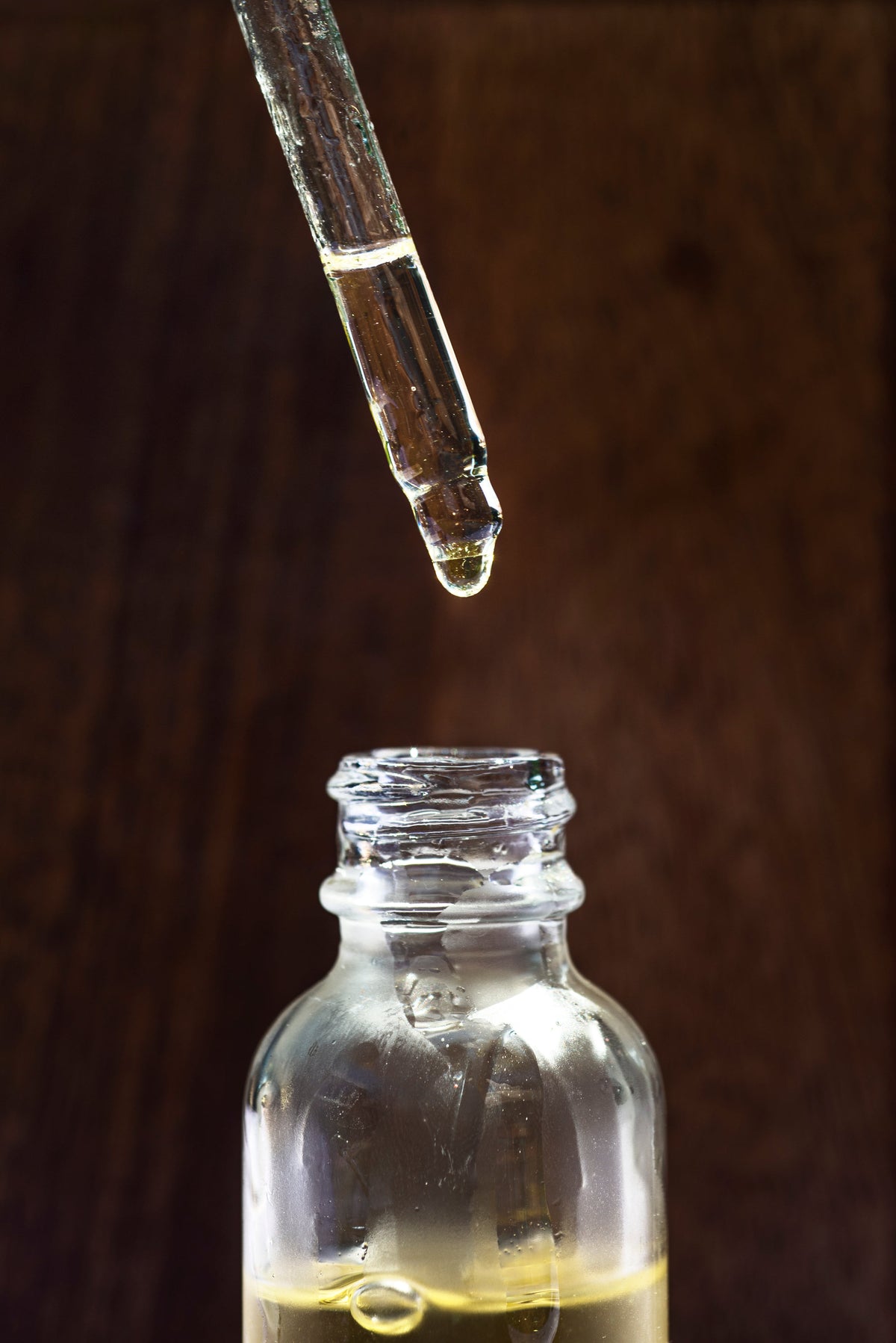 Hyaluronic Glow Serum - DJD Beauty