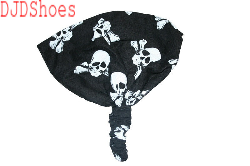 Black Skull and Crossbones Elastic Bandana